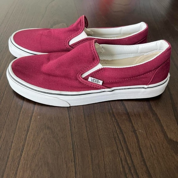 Vans Unisex Slip-On Sneakers - Garnet - Picture 7 of 9
